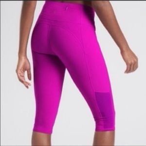Athleta Dobby Action Crop (S) Pink